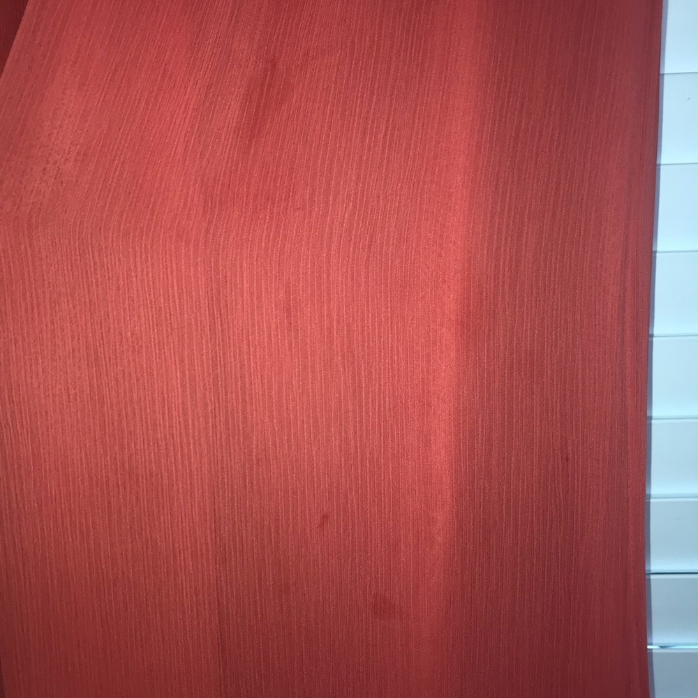 David’s Bridal Sleeveless Chiffon w/ Ruffled Back - Picture 5 of 8